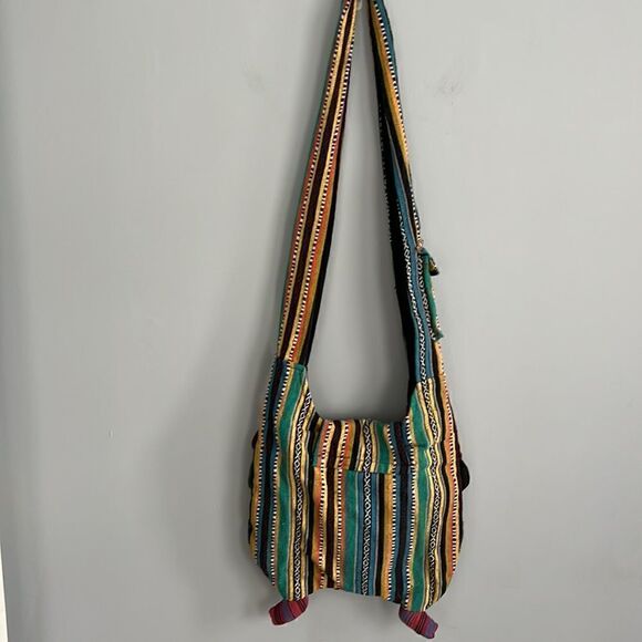 Bohemian boho Women’s multi colored Owl Purse - Picture 12 of 16